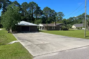 9 Apalachee St, Apalachicola, FL 32320 - Photo 28