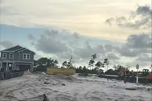 189 Porter Dr, Port Saint Joe, FL 32456 - Photo 2