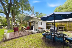 128 4th St, Apalachicola, FL 32320 - Photo 84