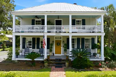 128 4th St, Apalachicola, FL 32320 - Photo 94