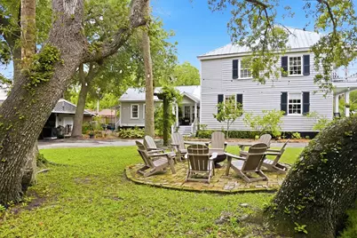 128 4th St, Apalachicola, FL 32320 - Photo 90