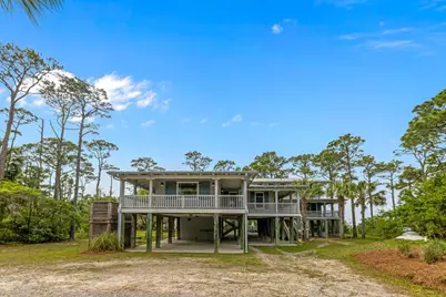2039 Sand Dollar Trl, Saint George Island, FL 32328 - Photo 54