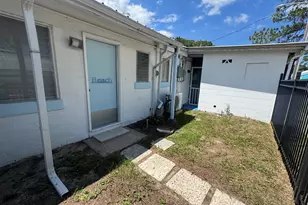 121 Parker Ave, Lanark Village, FL 32323 - Photo 6