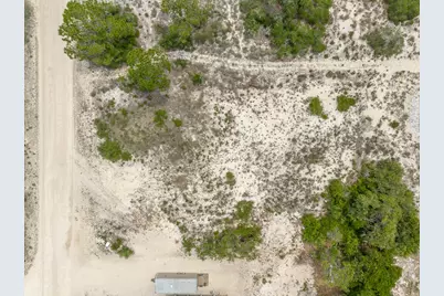 1040 W Pine Ave, Saint George Island, FL 32328 - Photo 14
