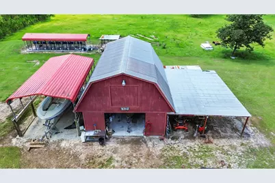 111 Bayberry Dr, Wewahitchka, FL 32465 - Photo 6