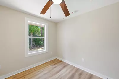 1209 NE 1st St, Carrabelle, FL 32322 - Photo 18