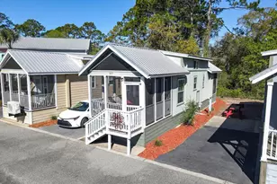 819 Haven Ct, Carrabelle, FL 32322 - Photo 2
