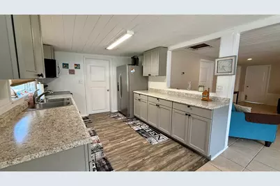258 Patton Dr, Eastpoint, FL 32328 - Photo 30