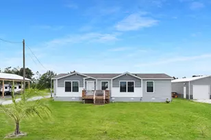 145 Margie's Ln, Wewahitchka, FL 32465 - Photo 2
