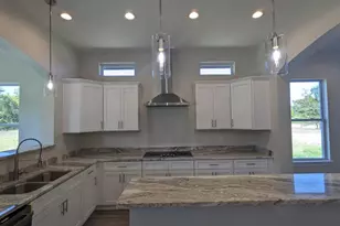 383 Gramercy Plantation Blvd, Eastpoint, FL 32328 - Photo 6