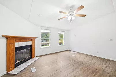27 Chehaw St, Panacea, FL 32346 - Photo 18