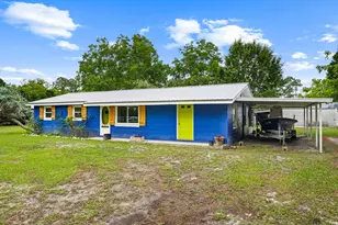 136 E Rogers St, Port Saint Joe, FL 32456 - Photo 2