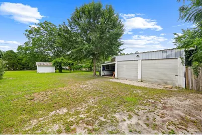 136 E Rogers St, Port Saint Joe, FL 32456 - Photo 32
