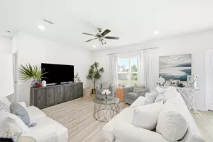 319 Sea Grv Wy, Port Saint Joe, FL 32456 - Photo 16