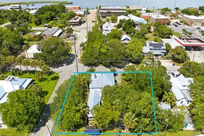 128 4th St, Apalachicola, FL 32320 - Photo 88