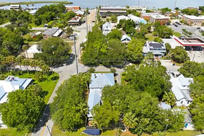 128 4th St, Apalachicola, FL 32320 - Photo 100