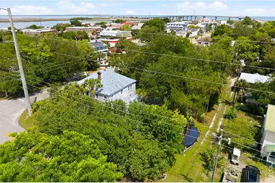 128 4th St, Apalachicola, FL 32320 - Photo 96