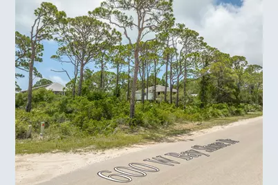 600 W Bay Shore Dr, Saint George Island, FL 32328 - Photo 2