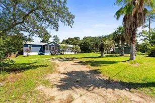 247 Selma St, Port Saint Joe, FL 32456 - Photo 2