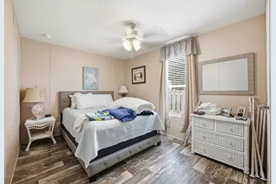 466 Santa Anna St, Port Saint Joe, FL 32456 - Photo 14