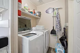 466 Santa Anna St, Port Saint Joe, FL 32456 - Photo 16
