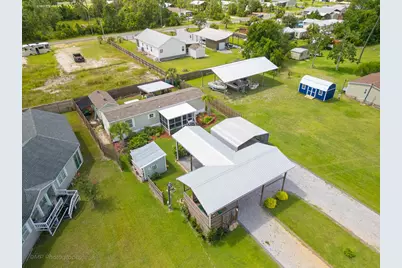 466 Santa Anna St, Port Saint Joe, FL 32456 - Photo 4