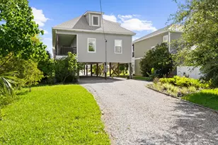 207 Florida Ave, Mexico Beach, FL 32456 - Photo 2