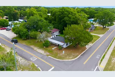 302 NW 9th St, Carrabelle, FL 32322 - Photo 36