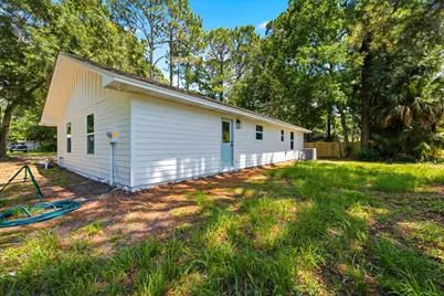 144 21st Ave, Apalachicola, FL 32320 - Photo 6