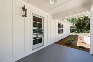 144 21st Ave, Apalachicola, FL 32320 - Photo 8