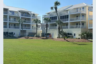 610 Sea Cliff Dr, Port Saint Joe, FL 32456 - Photo 2