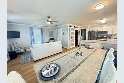 151 Beach St, Port Saint Joe, FL 32456 - Photo 8