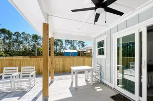 151 Beach St, Port Saint Joe, FL 32456 - Photo 22