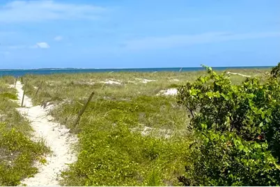 151 Beach St, Port Saint Joe, FL 32456 - Photo 26