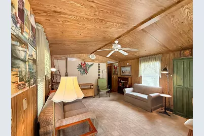 6947 Blossom Hill Rd, Wewahitchka, FL 32465 - Photo 2