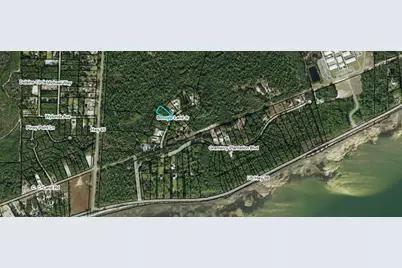241 Boncycle Land Dr, Eastpoint, FL 32328 - Photo 4