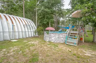 895 C C Land Rd, Eastpoint, FL 32328 - Photo 36