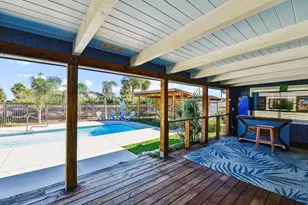 901 W Gorrie Dr, Saint George Island, FL 32328 - Photo 34