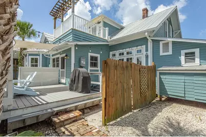 111 4th St, Apalachicola, FL 32320 - Photo 40