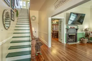111 4th St, Apalachicola, FL 32320 - Photo 2