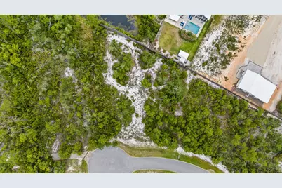 207 S Brooks Ave, Port Saint Joe, FL 32456 - Photo 8