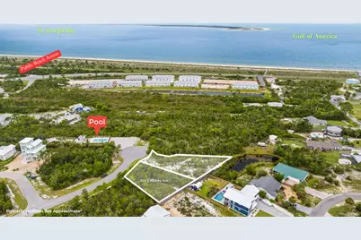 205-207 S Brooks Ave, Port Saint Joe, FL 32456 - Photo 1