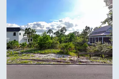 615 Tide Water Dr, Port Saint Joe, FL 32456 - Photo 2