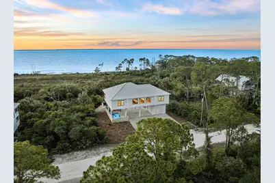 1033 E Pine Ave, Saint George Island, FL 32328 - Photo 22