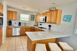 533 W Gulf Beach Dr, Saint George Island, FL 32328 - Photo 16