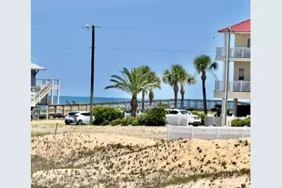 533 W Gulf Beach Dr, Saint George Island, FL 32328 - Photo 4