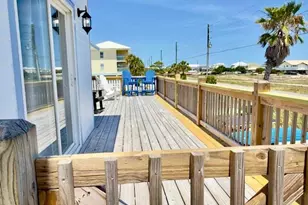 533 W Gulf Beach Dr, Saint George Island, FL 32328 - Photo 12