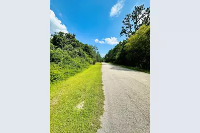221 Franklin St, Lanark Village, FL 32323 - Photo 2