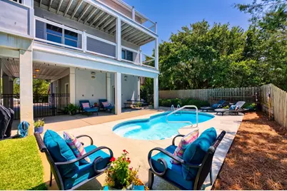 1080 W Gulf Beach Dr, Saint George Island, FL 32328 - Photo 4