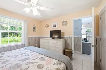 825 W Pine Ave, Saint George Island, FL 32328 - Photo 22